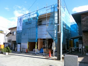 お施主様配線立ち合い・屋根材スカイメタルルーフ