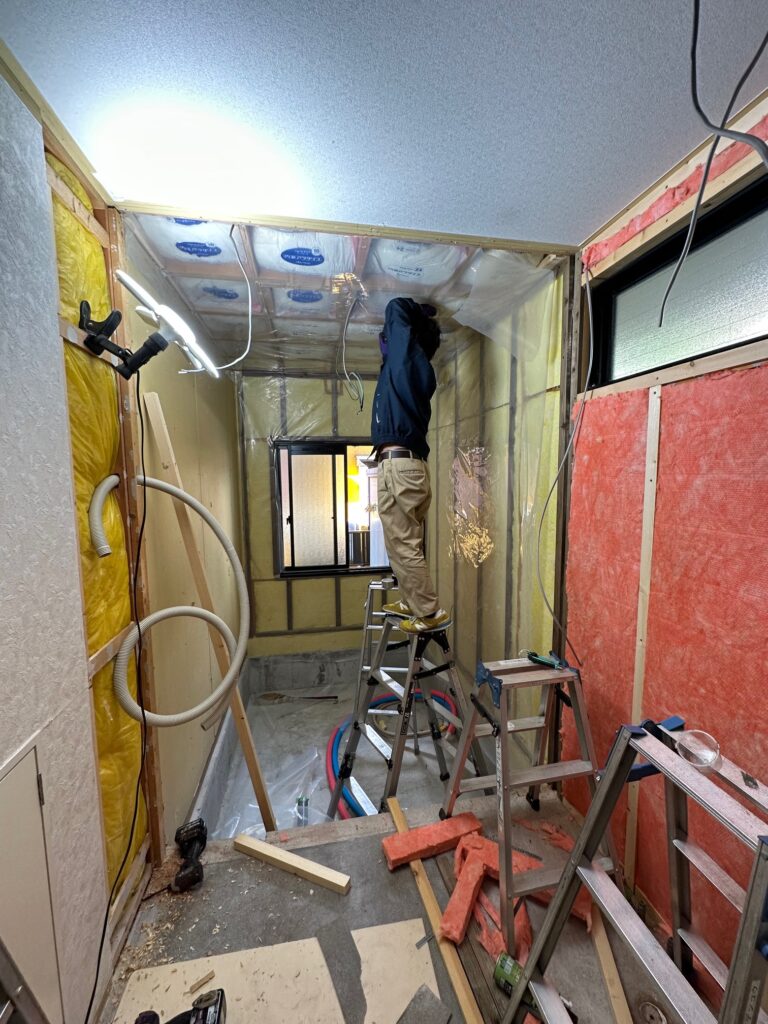 洗面室・浴室リフォーム工事「断熱改修で暖かい水回りへ」