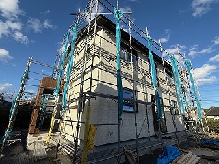 仙台市泉区W様邸 造作工事が完了して、仕上げ工事開始