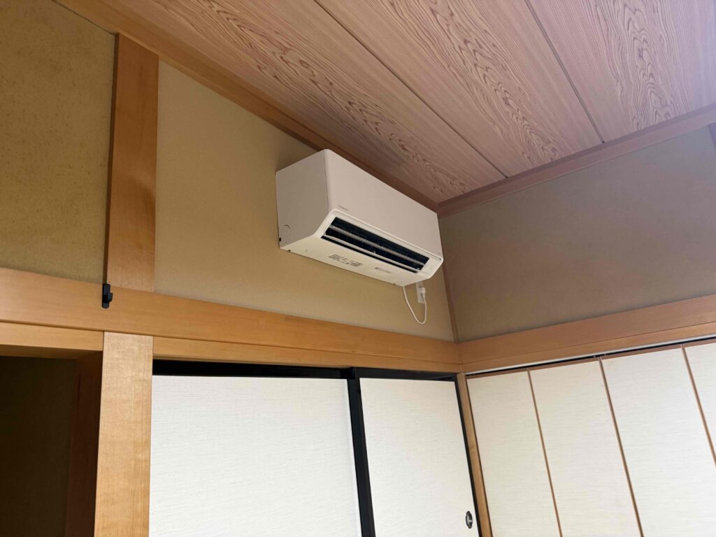 【仙台市泉区 エアコン交換工事】